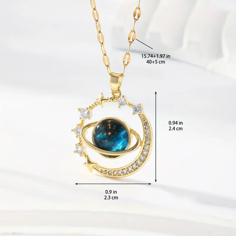 Collar Saturno – Lleva el cosmos contigo con elegancia.